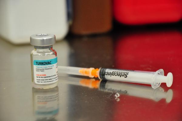 Türkiye produces 3 mln COVID vaccine doses per month, says expert