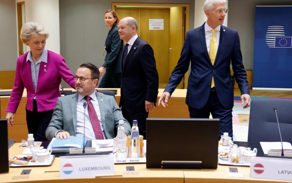 EU agrees ‘roadmap’ to contain energy prices