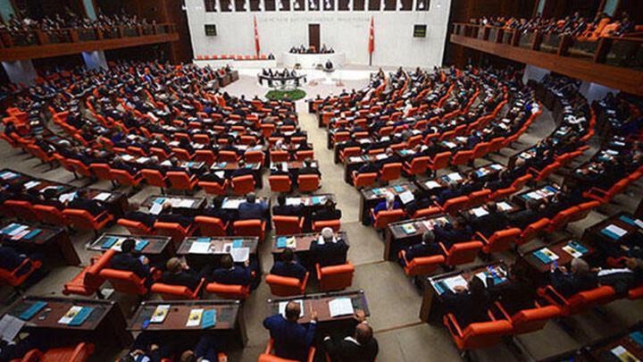 AKP to submit charter changes on headscarf, family soon