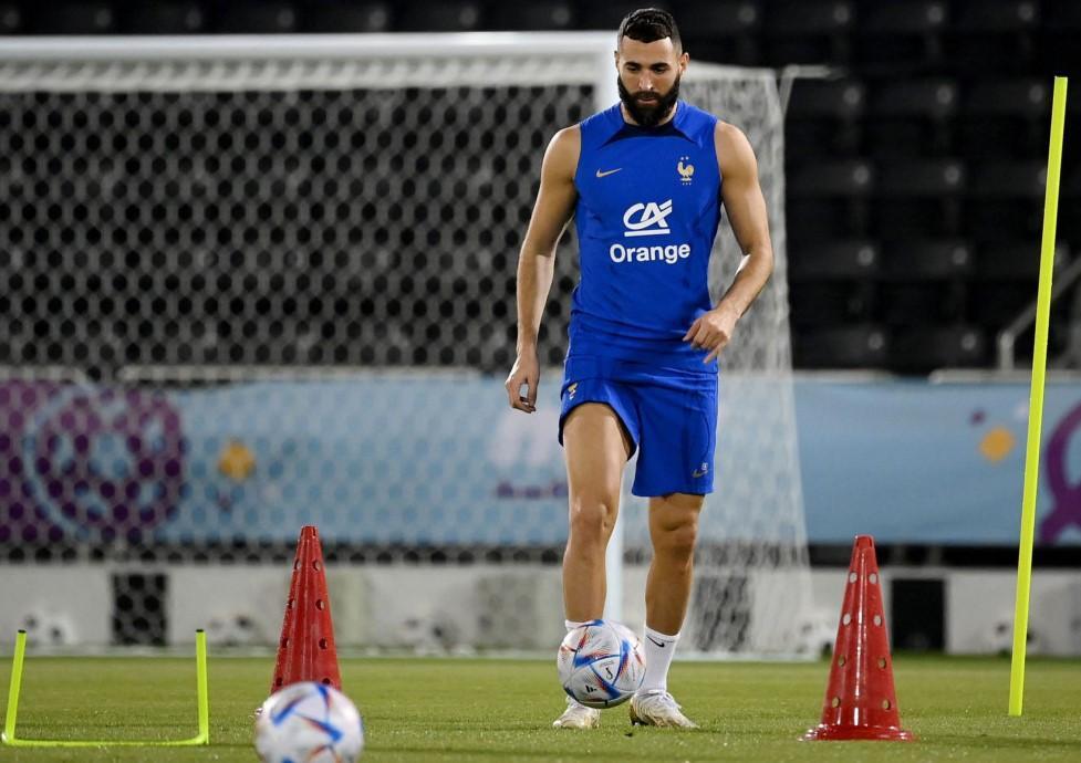 Holder France rocked as injury rules out Benzema
