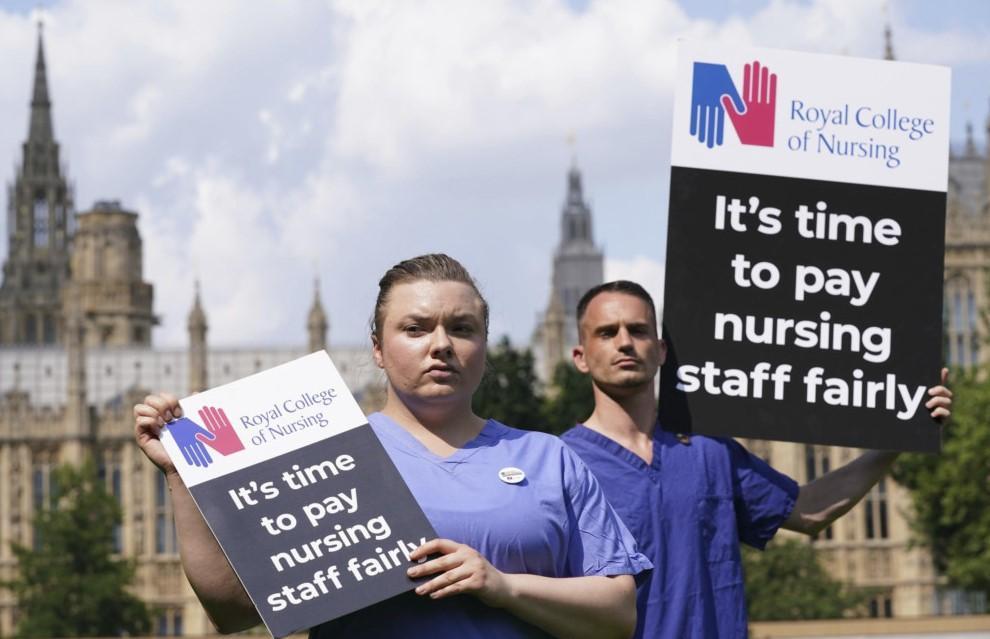 Brexit compounded UK’s shortage of doctors, says study