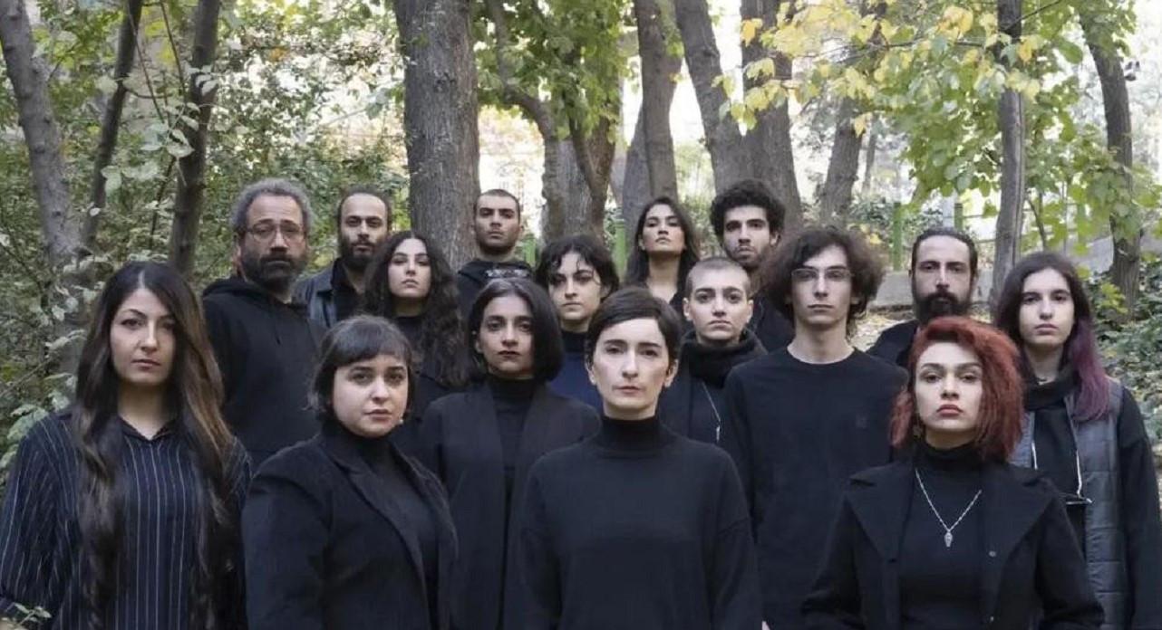 Iranian actors stage silent protest without headscarves