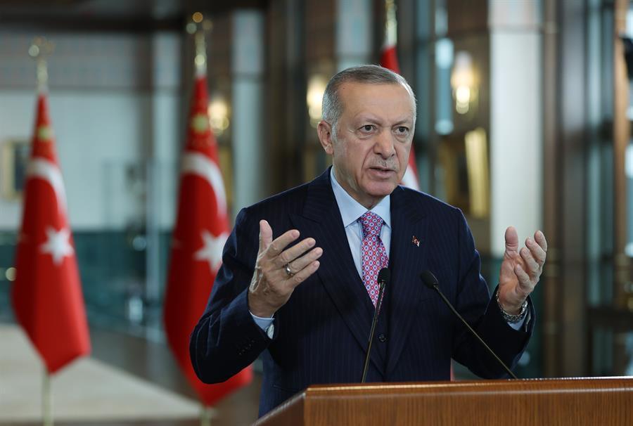 Digital terror threat to security of state: Erdoğan