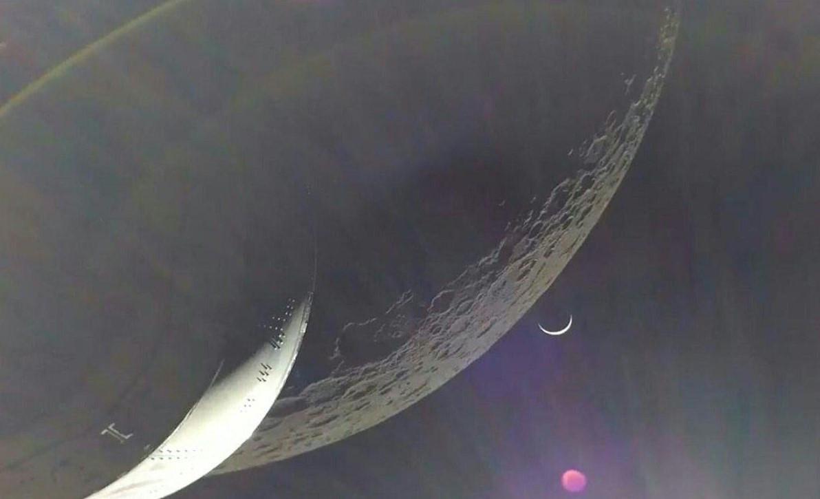 NASA’s Orion slingshots around Moon, heads for home