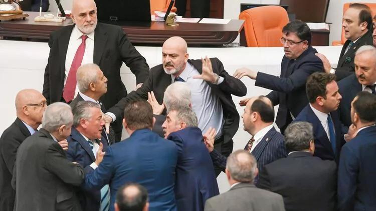 İYİ Party MP hospitalized after brawl in parliament