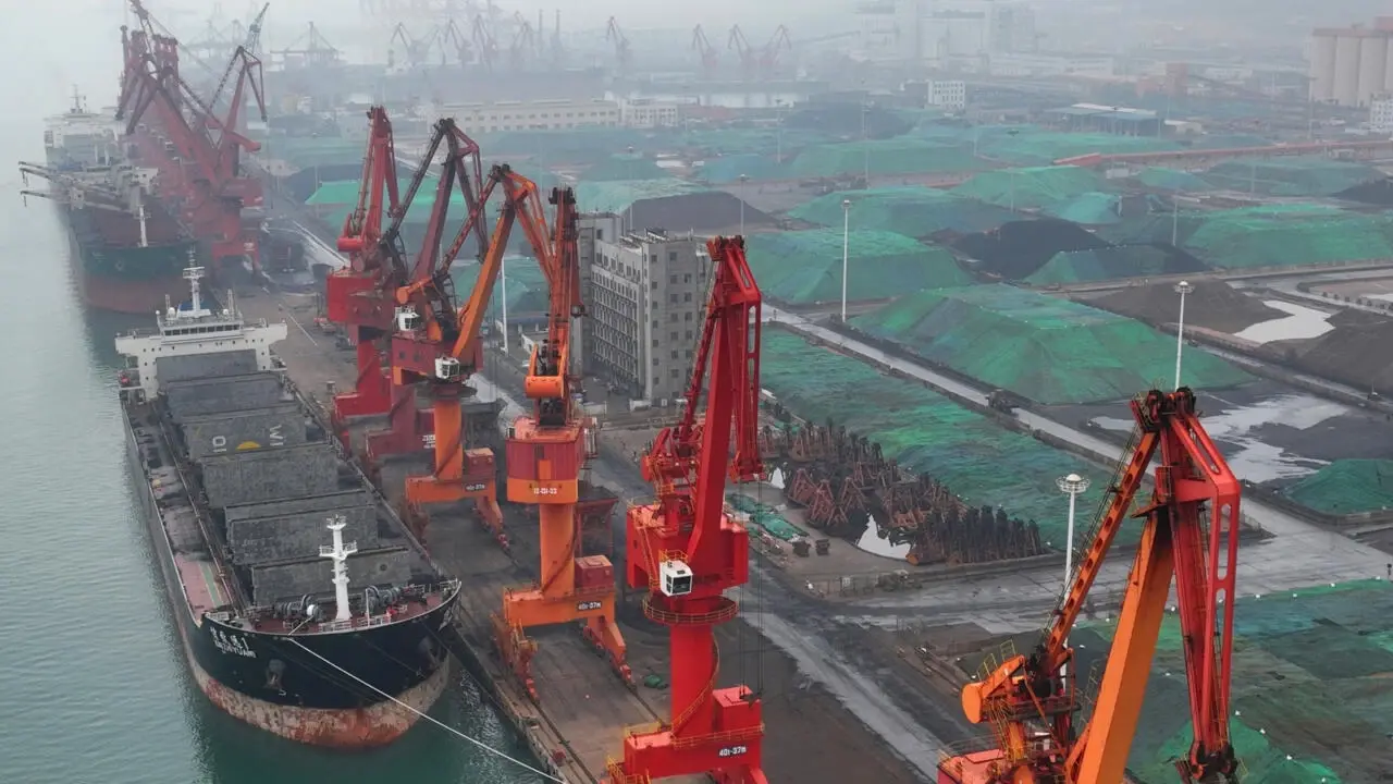 China’s November imports, exports plunge
