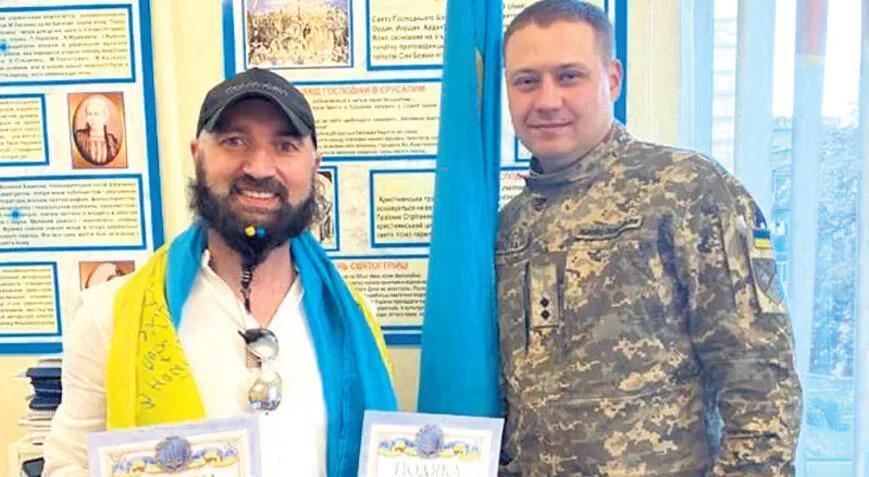 Ukraine rewards Turkish man for helping in war
