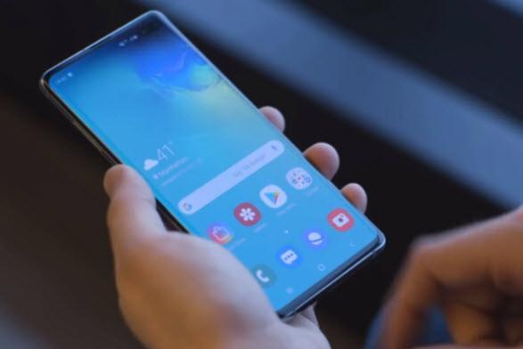 Communications sector grows 47 percent in third quarter