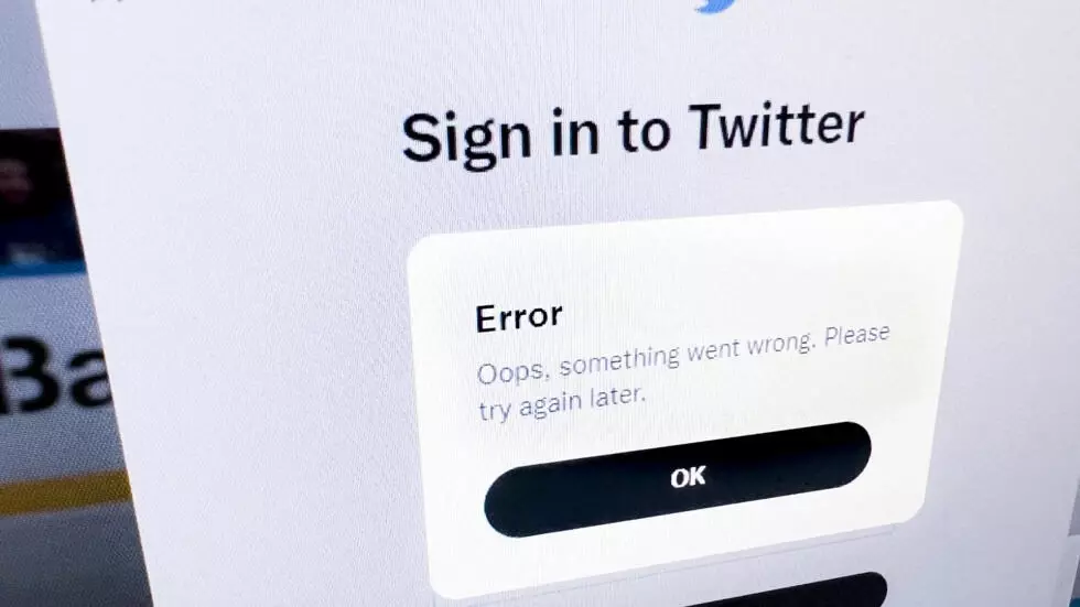 Twitter outages hit thousands of users worldwide
