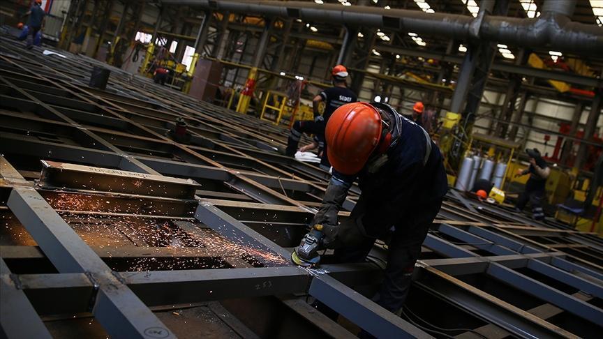 Industrial production declines in November
