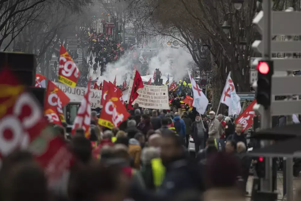 Strikes, protests test French plan to raise retirement age