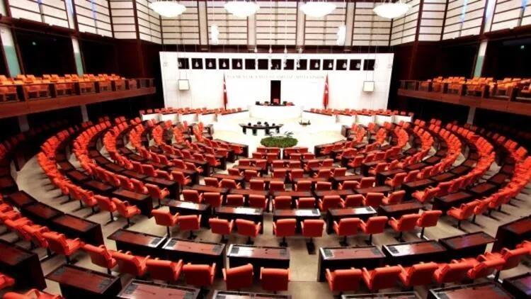 Parliament panel approves gov’t’s headscarf bill