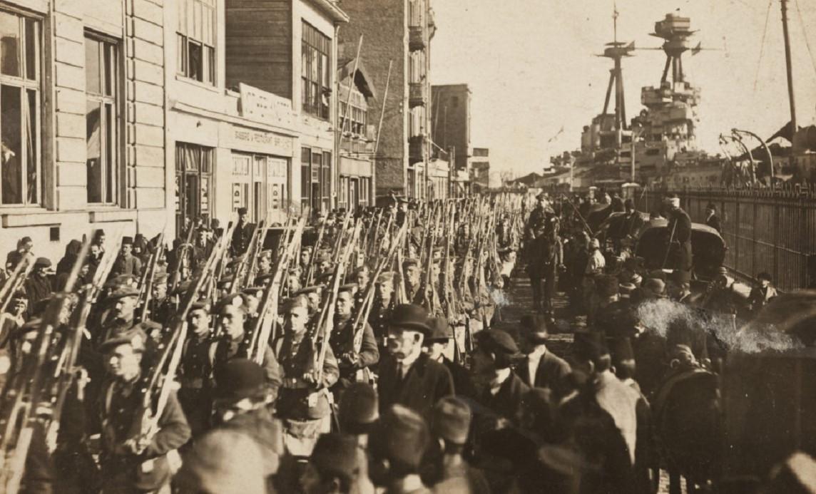 Story of once occupied imperial capital Istanbul in exhibition