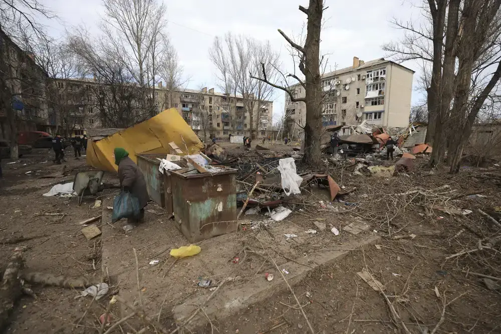 Ukraine: Fast-track talks underway for missiles, planes