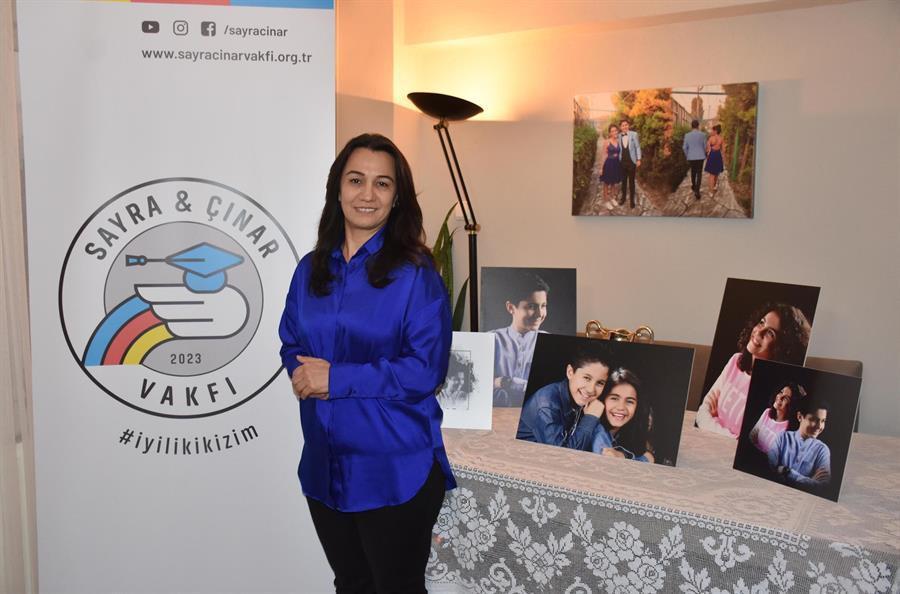 Mother of quake victims sets up foundation named after her children