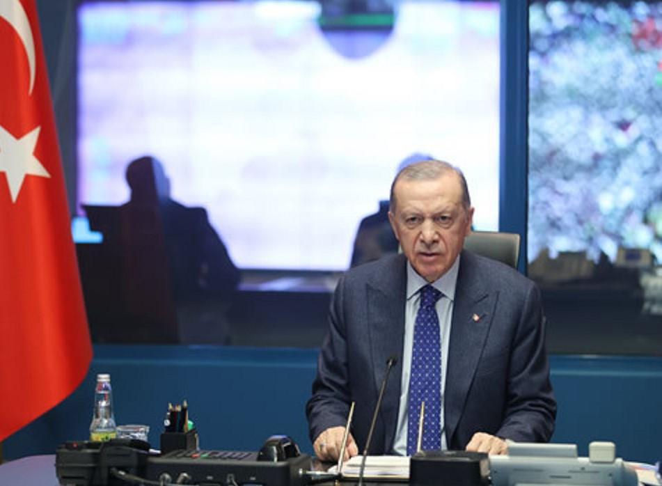 Erdoğan declares state of emergency in 10 quake-hit provinces