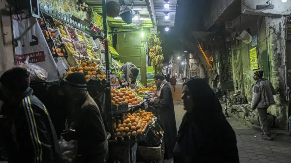 Cash-strapped Egypt selling assets to Gulf nations