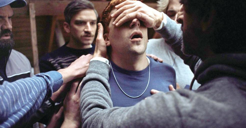 Eisenberg, Brody bring men in crisis to Berlin