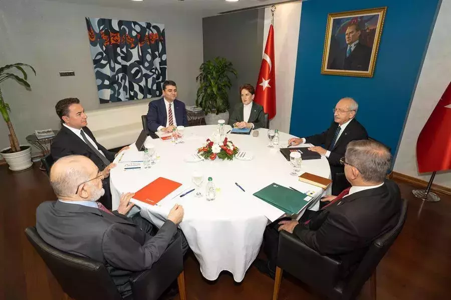 Opposition alliance to establish a joint commission on earthquake