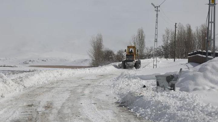 Van Da Yerle Im Yerinin Yolu Kardan Kapand Son Dakika Haberleri