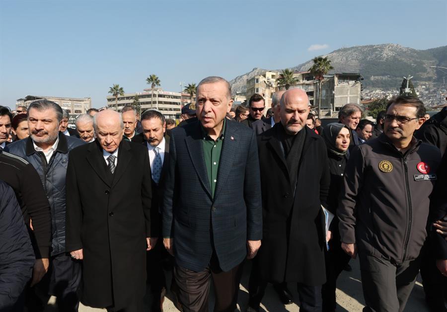 Erdoğan, Bahçeli visit quake zone