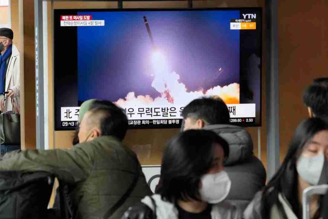 North Korea fires more missiles after US-South Korea nuclear drill