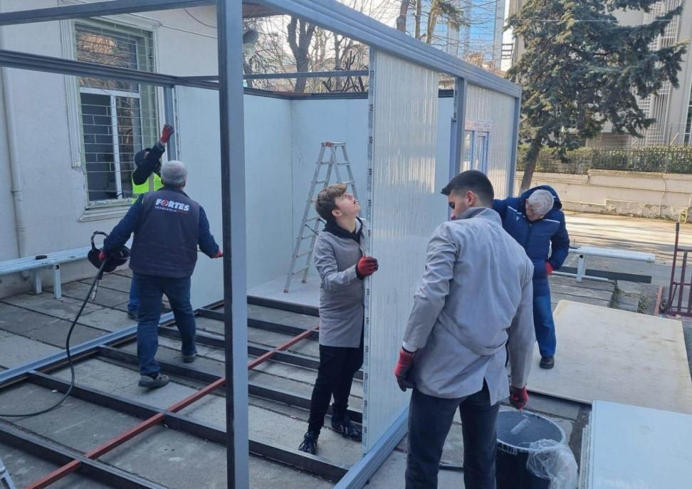 ‘Container classrooms’ being set up in quake zone