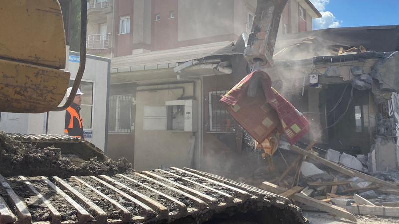 Istanbul court orders to demolish Hiranur Foundation building