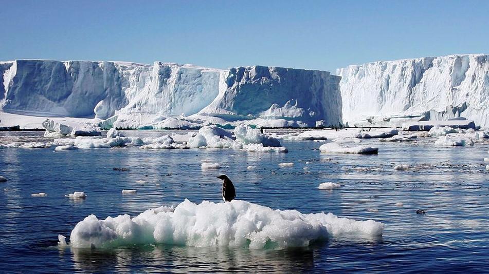 March heat, Antarctic ice close to records