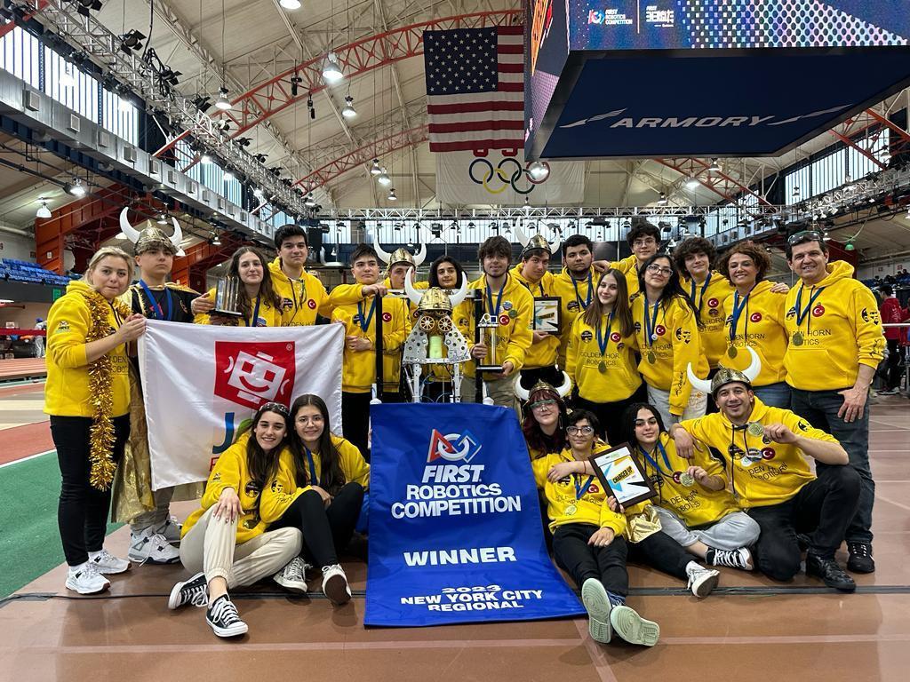 Award-winning gold juniors crowned once again in New York