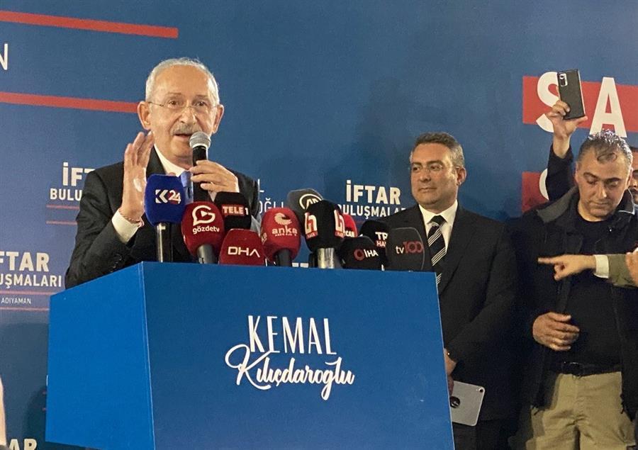 Kılıçdaroğlu vows houses free of charge to quake victims if elected