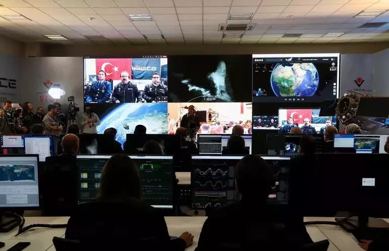 Türkiye launches observation satellite İMECE