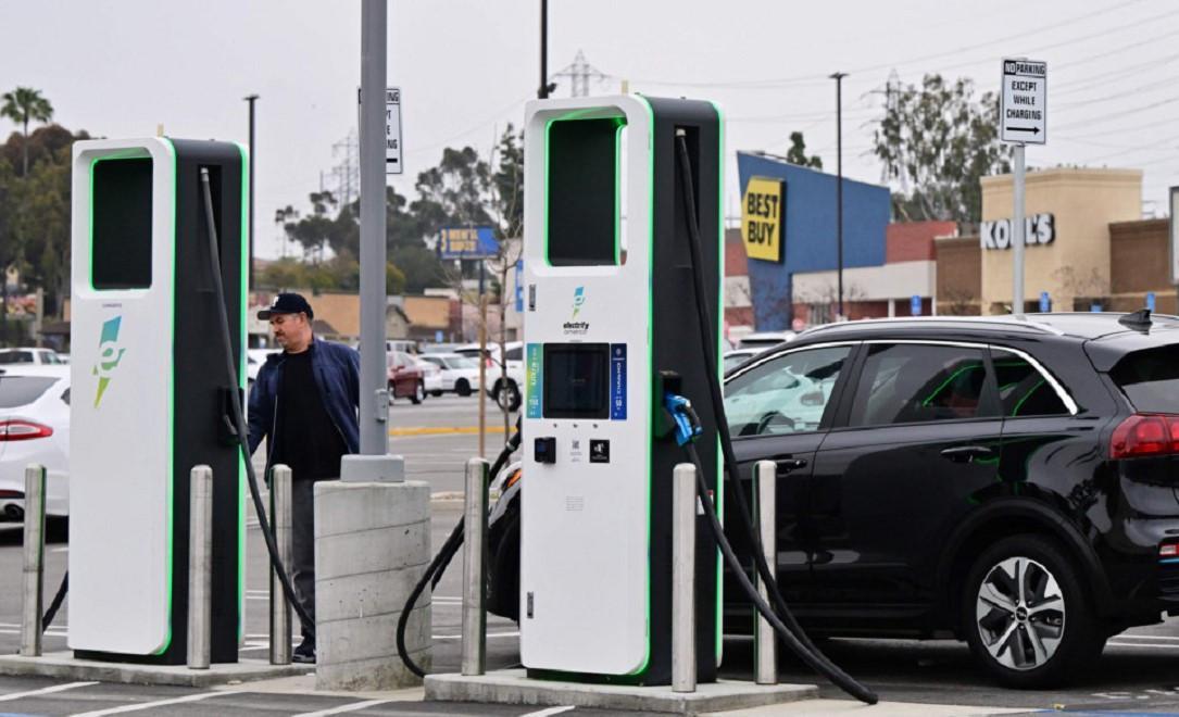 Demand for electric cars ‘booming’: IEA