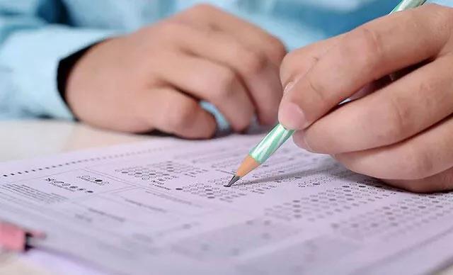 Record 3.5 mln candidates apply for university exams