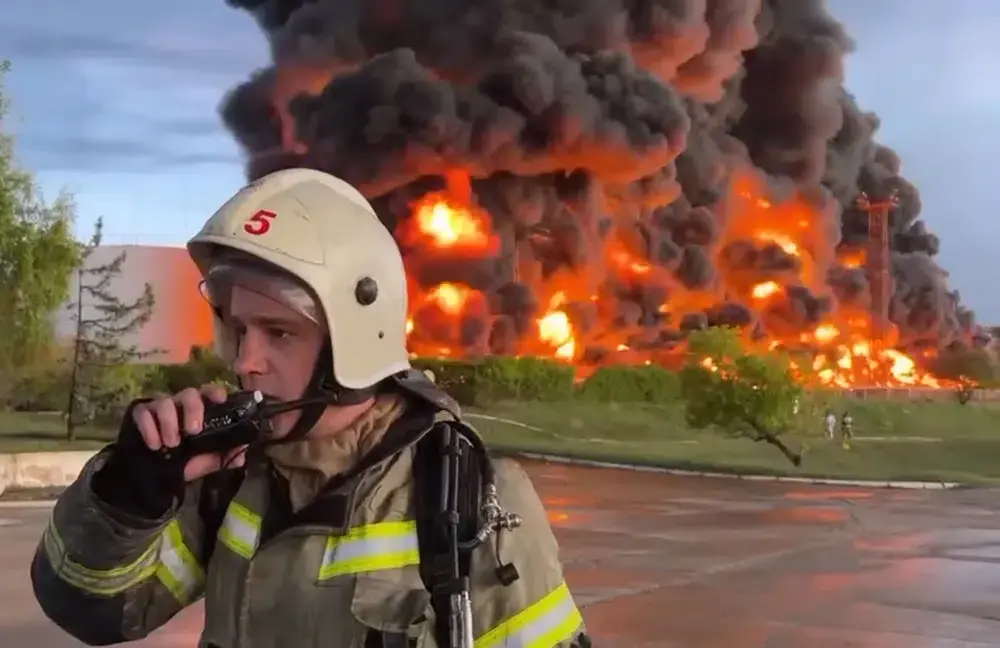 Crimea fuel depot on fire, Russian-held towns shelled in Ukraine