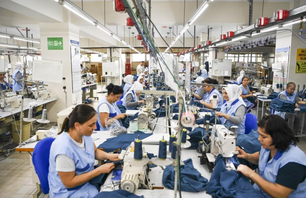 Manufacturing activity gathers pace