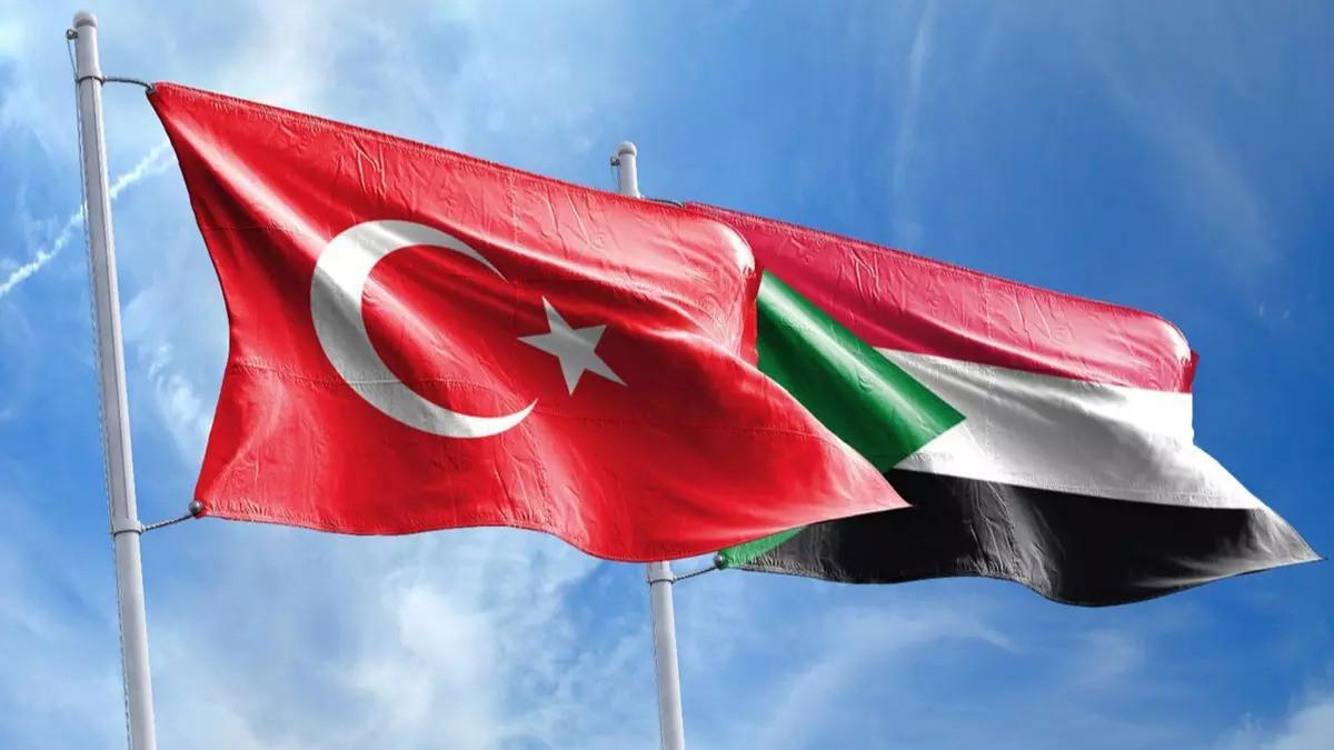 Turkish president, Sudanese army chief hold discussions