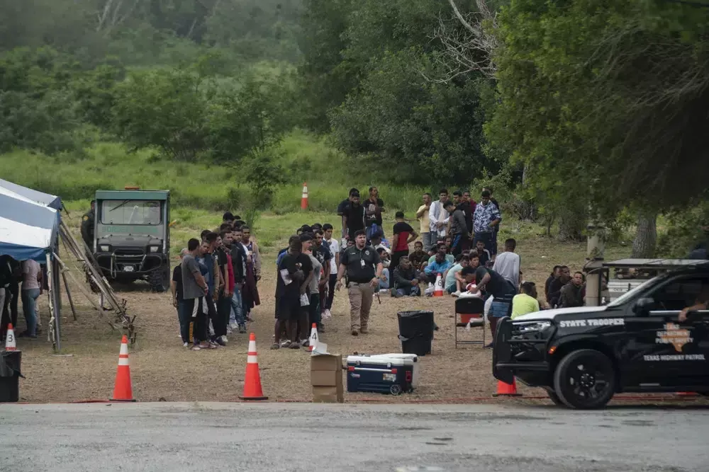 US readies for asylum surge as Covid border rules expire