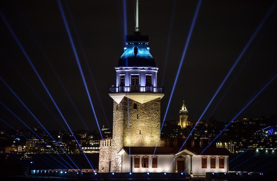 Maiden’s Tower reopened with light shows