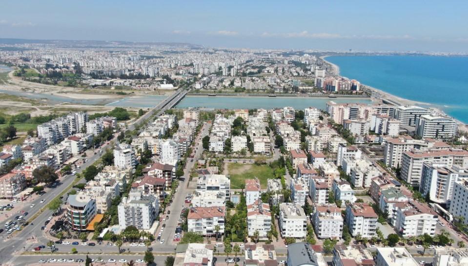 Nearly 370,000 houses sold in January-April
