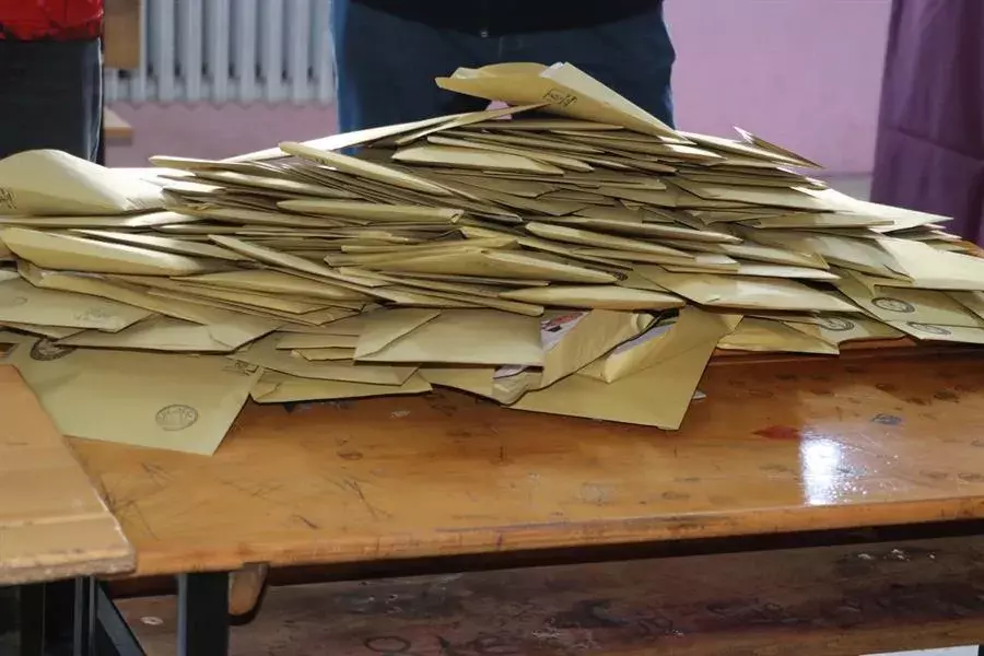 Parties challenge election board’s vote data