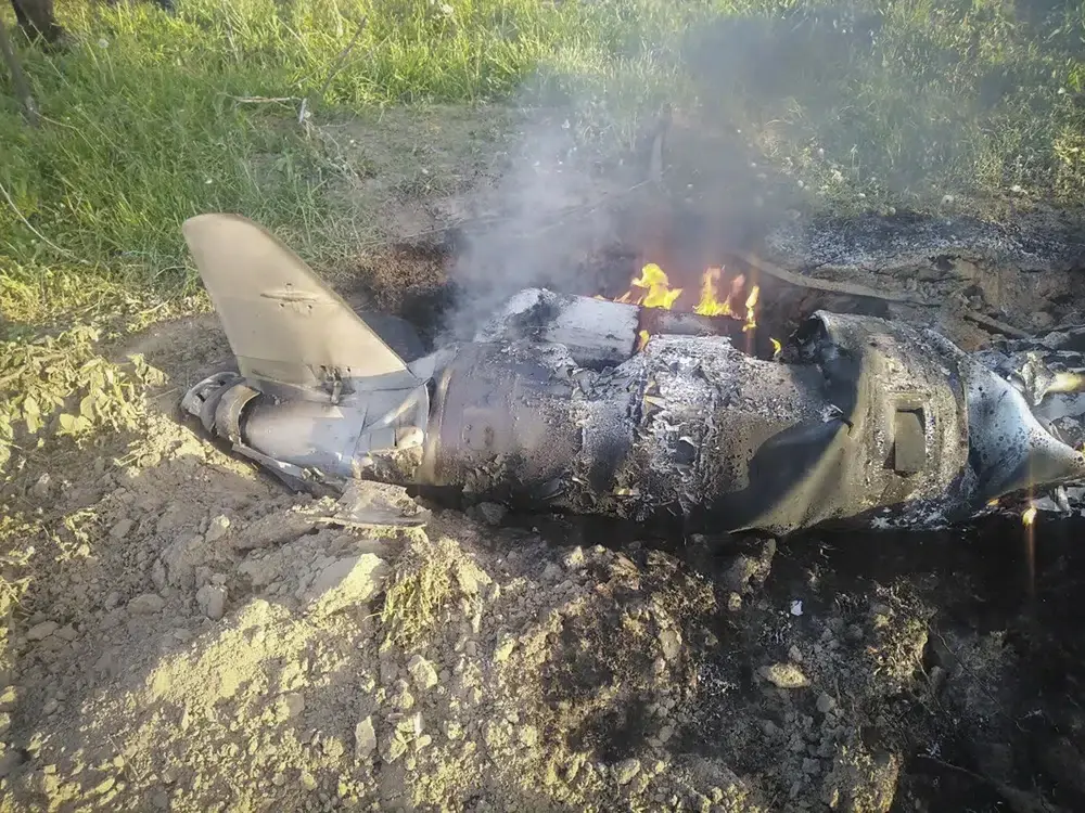 Russia fires 30 cruise missiles at Ukrainian targets; Ukraine says 29 were shot down