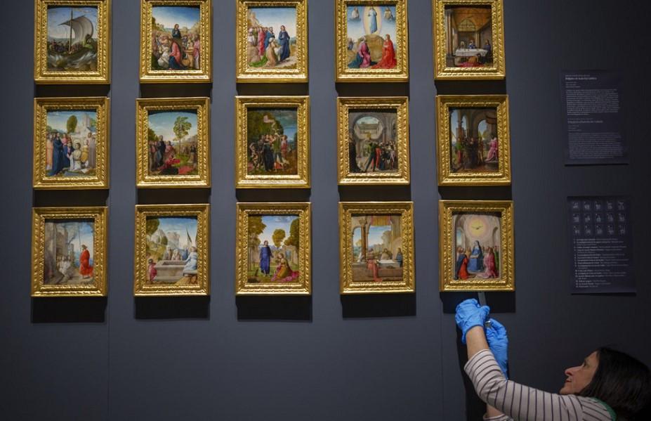 New museum to unveil five centuries of royal collections