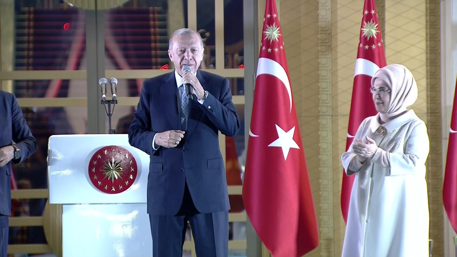 Erdoğan secures another 5-year term in Türkiye’s runoff polls