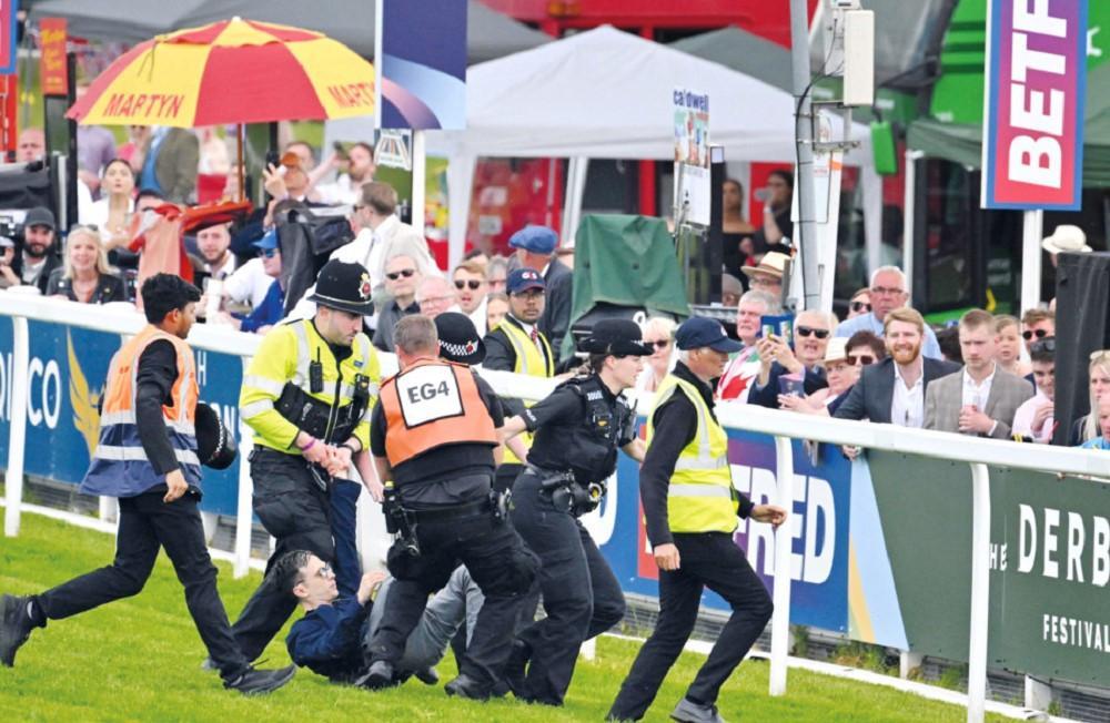31 protesters held over invading Epsom Derby