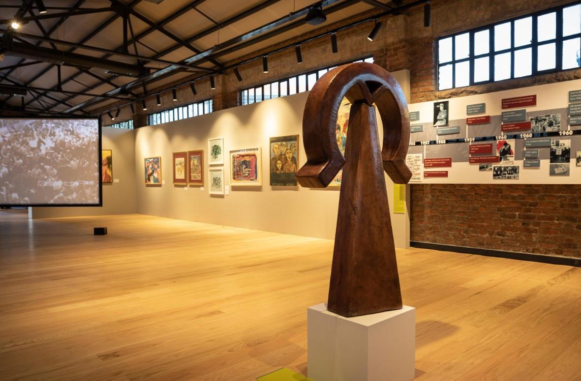 Yedikule Gazhanesi opens with ‘The Long Walk’