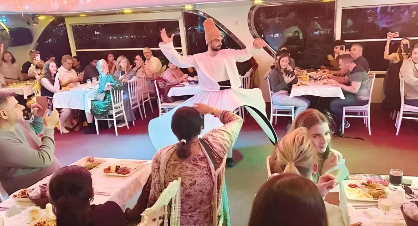 Turkish Night held on Bosphorus tours captivate tourists