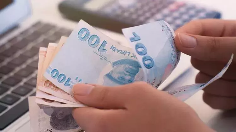 Current account deficit at $5.4 billion