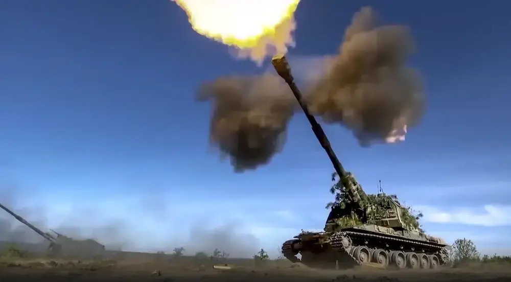 Russian air strikes hit Kryvyi Rih in central Ukraine