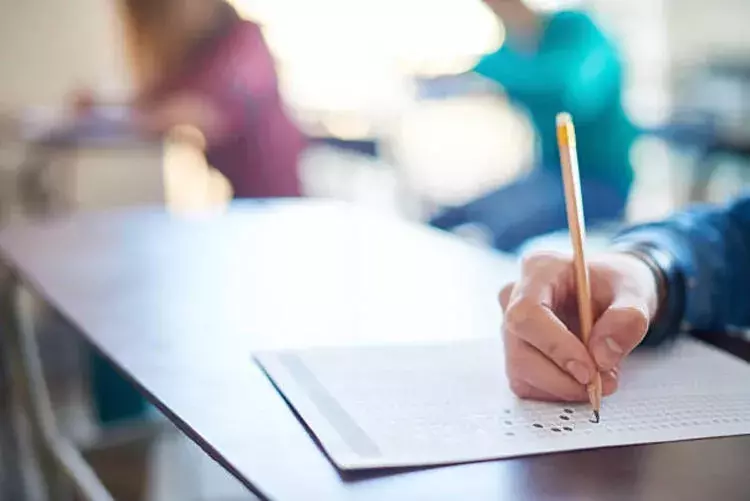‘89-year-old among candidates of university exam’